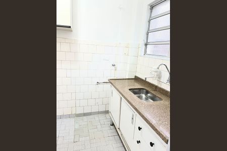 Apartamento à venda com 57m², 2 quartos e sem vaga Apartamento à venda com 57m², 2 quartos e sem vagaCozinha
