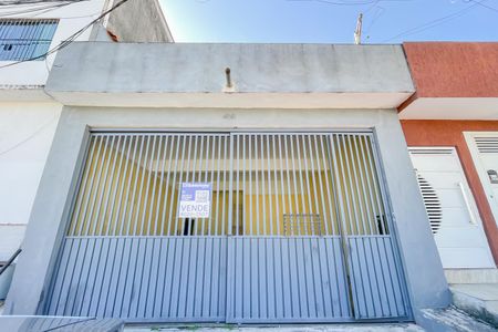 Casa à venda com 120m², 1 quarto e 2 vagasFachada