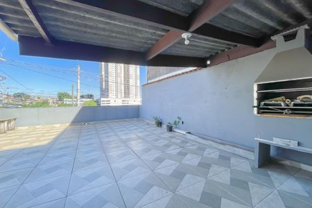 Casa à venda com 120m², 1 quarto e 2 vagasChurrasqueira