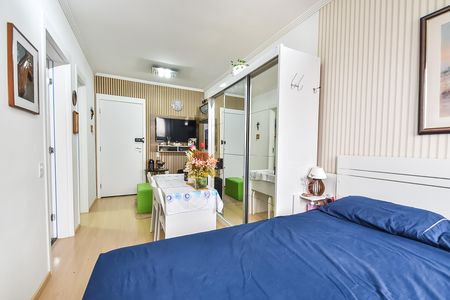 Apartamento à venda com 28m², 1 quarto e 1 vagaSala/quarto