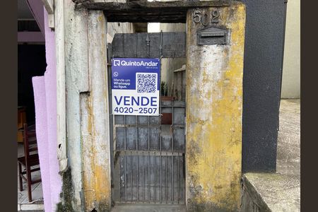 Casa à venda com 286m², 2 quartos e sem vaga Casa à venda com 286m², 2 quartos e sem vagaEntrada