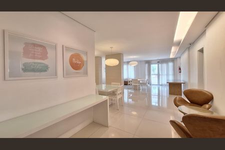 Apartamento à venda com 65m², 2 quartos e 2 vagas Apartamento à venda com 65m², 2 quartos e 2 vagasÁrea comum - Salão de festas