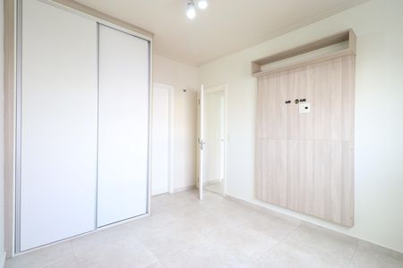 Apartamento à venda com 65m², 2 quartos e 2 vagasSuíte