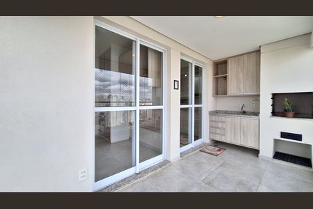 Apartamento à venda com 65m², 2 quartos e 2 vagas Apartamento à venda com 65m², 2 quartos e 2 vagasVaranda