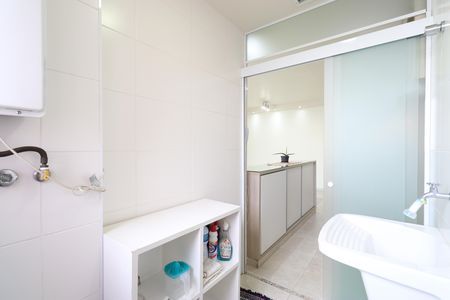 Apartamento à venda com 65m², 2 quartos e 2 vagasCozinha e Área de Serviço