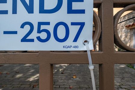 Casa para alugar com 371m², 3 quartos e 4 vagas Casa para alugar com 371m², 3 quartos e 4 vagasPlaca