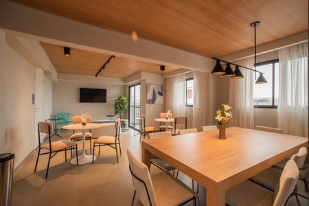 Studio à venda com 27m², 1 quarto e sem vagaÁrea comum - Salão de festas
