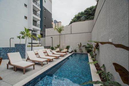 Studio à venda com 27m², 1 quarto e sem vagaÁrea comum - Piscina