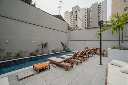Studio à venda com 27m², 1 quarto e sem vagaÁrea comum - Piscina