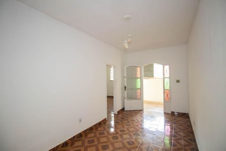 Sala de casa para alugar com 2 quartos, 70m² em Nova Cidade, São Gonçalo