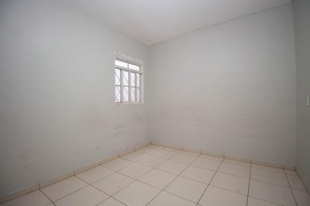 Quarto 1 de casa para alugar com 2 quartos, 50m² em Qnm 20, Brasília