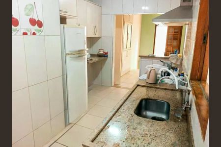 Casa para alugar com 3 quartos, 250m² em Vila Nova Teixeira, Campinas