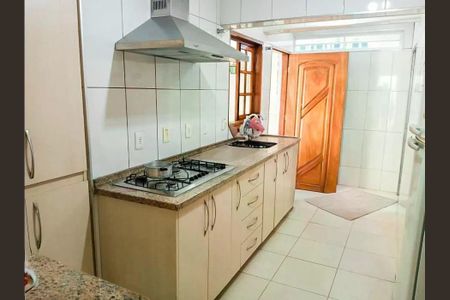 Casa para alugar com 250m², 3 quartos e 2 vagas