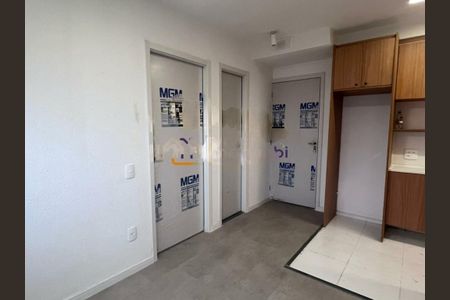 Apartamento para alugar com 2 quartos, 32m² em Vila Suzana, São Paulo