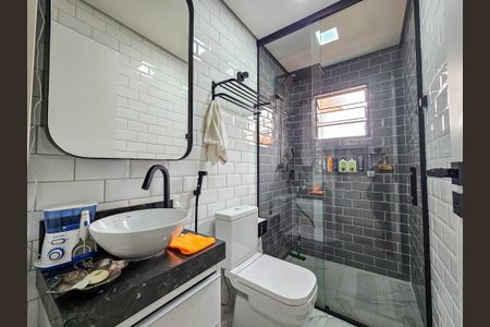 Casa à venda com 137m², 4 quartos e 1 vaga Casa à venda com 137m², 4 quartos e 1 vagaBanheiro