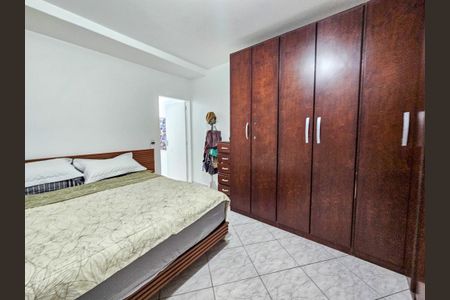 Casa à venda com 137m², 4 quartos e 1 vaga Casa à venda com 137m², 4 quartos e 1 vagaQuarto 1