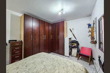 Quarto 1 de casa para alugar com 3 quartos, 137m² em Jardim Sao Luiz, São Paulo
