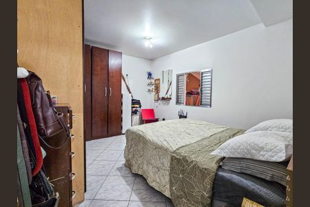 Casa à venda com 137m², 4 quartos e 1 vaga Casa à venda com 137m², 4 quartos e 1 vagaQuarto 1