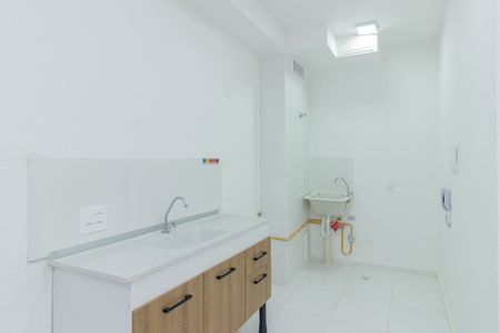 Cozinha de apartamento para alugar com 2 quartos, 32m² em Brasilândia, São Paulo