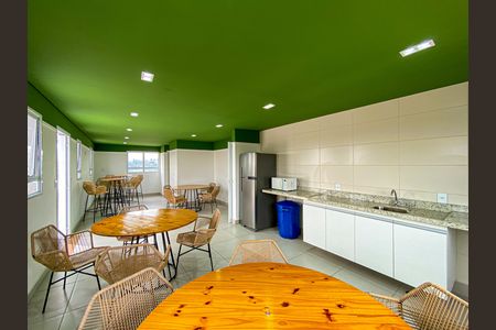 Apartamento para alugar com 26m², 1 quarto e sem vaga Apartamento para alugar com 26m², 1 quarto e sem vagaÁrea comum - Salão de festas