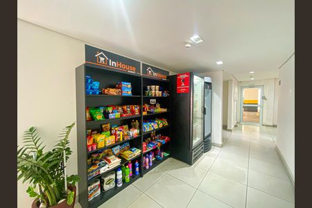 Apartamento para alugar com 26m², 1 quarto e sem vaga Apartamento para alugar com 26m², 1 quarto e sem vagaÁrea comum - Mercado
