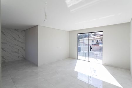 Casa de condomínio à venda com 155m², 2 quartos e 1 vagaSala/Cozinha