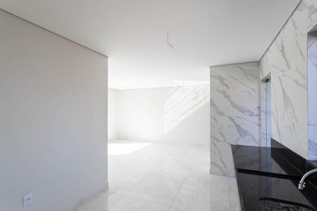 Casa de condomínio à venda com 155m², 2 quartos e 1 vagaSala/Cozinha