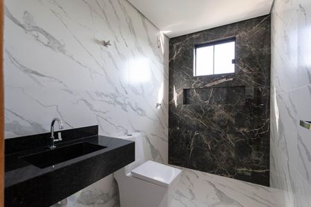 Casa de condomínio à venda com 155m², 2 quartos e 1 vagaBanheiro da suíte 
