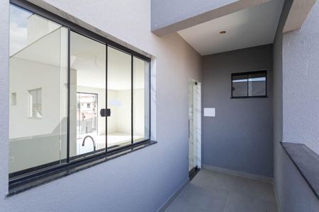 Casa de condomínio à venda com 155m², 2 quartos e 1 vagaÁrea de serviço 