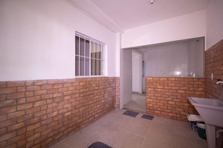 Casa para alugar com 70m², 2 quartos e sem vagaÁrea de Serviço
