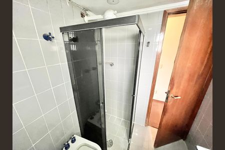 Apartamento à venda com 80m², 2 quartos e sem vaga Apartamento à venda com 80m², 2 quartos e sem vagaBanheiro