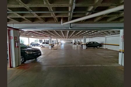 Apartamento para alugar com 58m², 2 quartos e 1 vaga