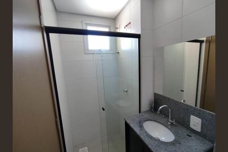 Apartamento para alugar com 58m², 2 quartos e 1 vaga Apartamento para alugar com 58m², 2 quartos e 1 vagaBanheiro 2