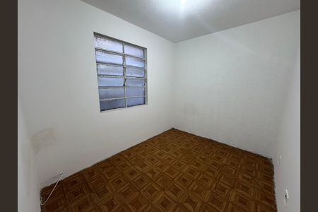 Quarto 1 de apartamento para alugar com 2 quartos, 63m² em Qna 18, Brasília