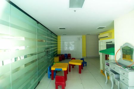 Apartamento à venda com 100m², 3 quartos e 1 vagaÁrea comum