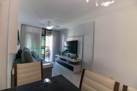 Sala de apartamento à venda com 3 quartos, 100m² em Cubango, Niterói