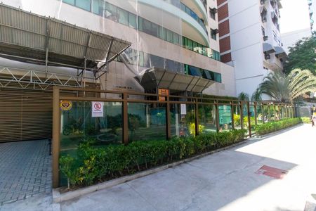 Apartamento à venda com 100m², 3 quartos e 1 vagaFachada