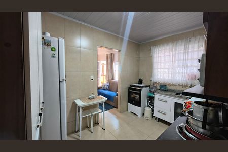 Casa à venda com 256m², 4 quartos e 3 vagas Casa à venda com 256m², 4 quartos e 3 vagasCozinha