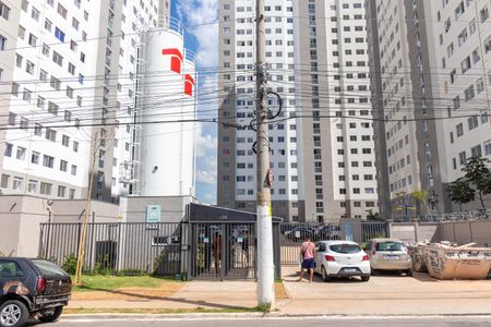 Apartamento para alugar com 42m², 2 quartos e sem vaga Apartamento para alugar com 42m², 2 quartos e sem vagaFachada