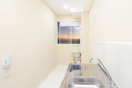Apartamento para alugar com 42m², 2 quartos e sem vagaCozinha e Área de Serviço