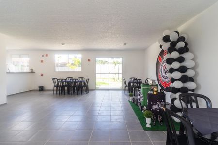 Apartamento para alugar com 42m², 2 quartos e sem vaga
