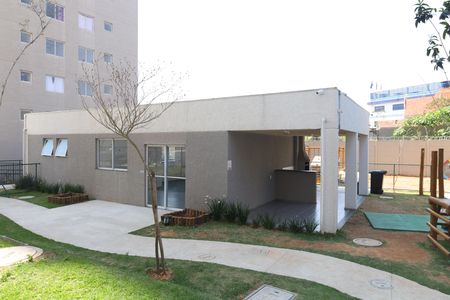 Apartamento para alugar com 42m², 2 quartos e sem vagaÁrea comum - Churrasqueira