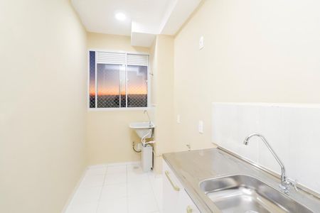 Apartamento para alugar com 42m², 2 quartos e sem vagaCozinha e Área de Serviço