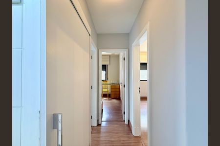 Apartamento para alugar com 74m², 2 quartos e 2 vagas Apartamento para alugar com 74m², 2 quartos e 2 vagasCorredor Quartos