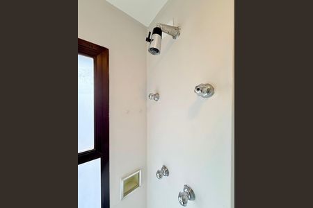 Apartamento para alugar com 74m², 2 quartos e 2 vagas Apartamento para alugar com 74m², 2 quartos e 2 vagasBanheiro Social