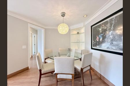 Apartamento para alugar com 74m², 2 quartos e 2 vagas Apartamento para alugar com 74m², 2 quartos e 2 vagasSala