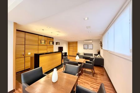 Apartamento para alugar com 74m², 2 quartos e 2 vagas Apartamento para alugar com 74m², 2 quartos e 2 vagasSalão de Festas