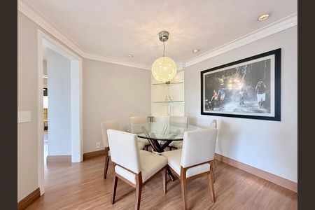 Sala de apartamento para alugar com 2 quartos, 74m² em Itaim Bibi, São Paulo