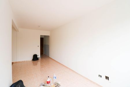 Sala de apartamento para alugar com 3 quartos, 63m² em Jardim Neide, São Paulo