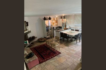 Foto 03 de casa à venda com 3 quartos, 340m² em Campo Belo, São Paulo